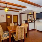 Dom wakacyjny Toscana By Interhome