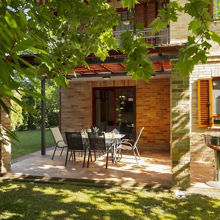 Casa de Férias Toscana By Interhome