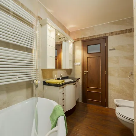 Casa de Férias Toscana By Interhome Balatonoszod
